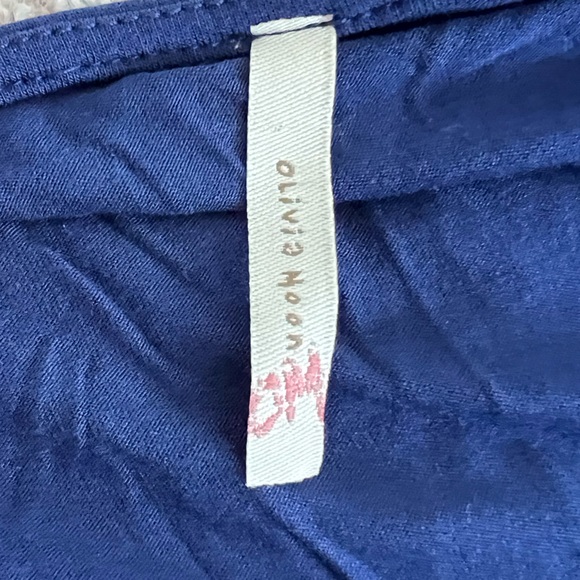 Olivia Moon Top - Picture 6 of 9